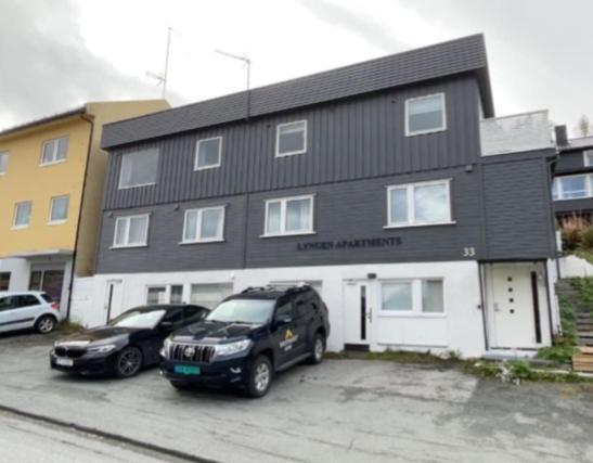 Lyngen Apartments Lyngseidet Buitenkant foto