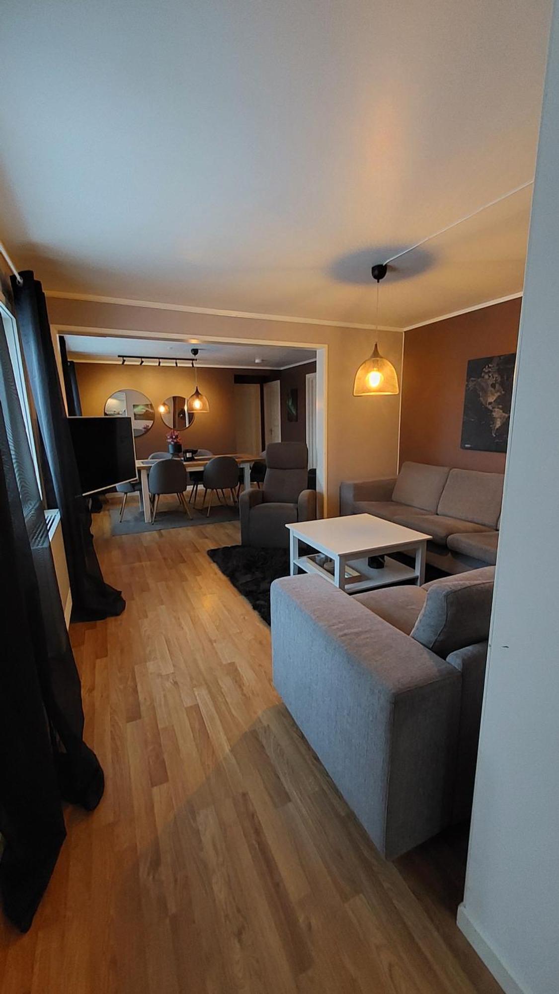 Lyngen Apartments Lyngseidet Buitenkant foto